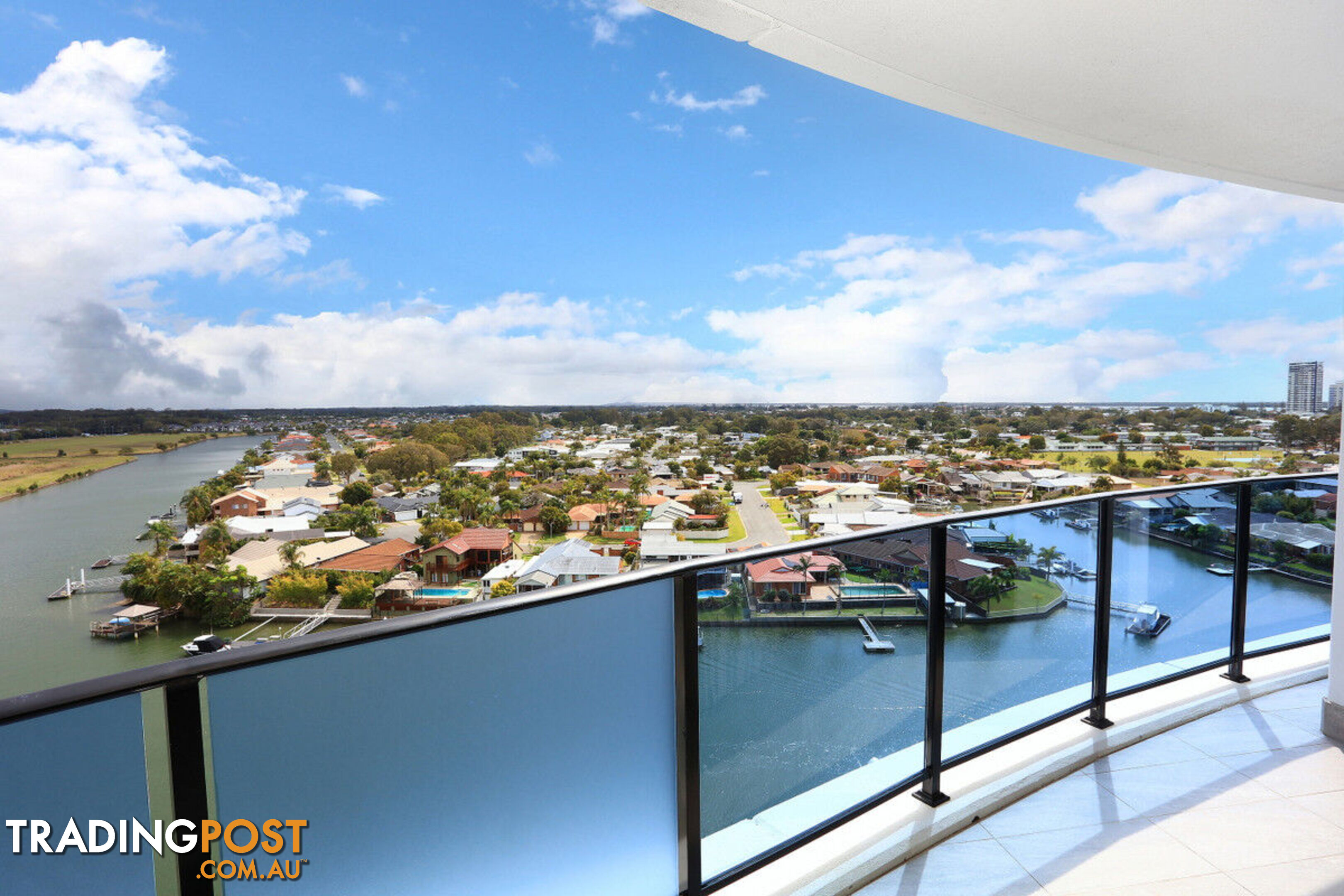 3901/5 Harbour Side BIGGERA WATERS QLD 4216