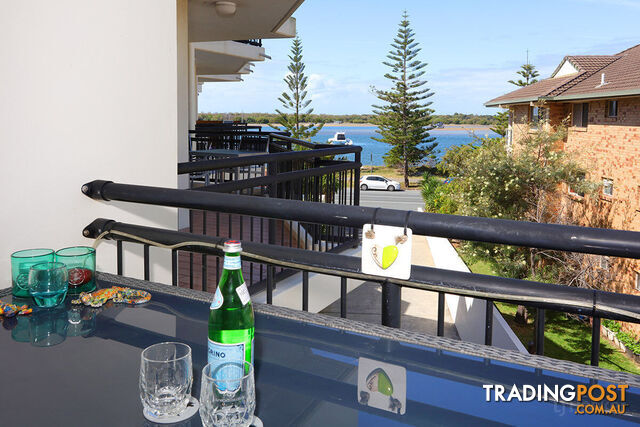 31/452 Marine Parade BIGGERA WATERS QLD 4216