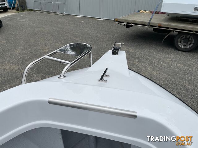 REMORA 490, TOWREX TRAILER AND 90HP SUZUKI PACKAGE - photo 5 of 10