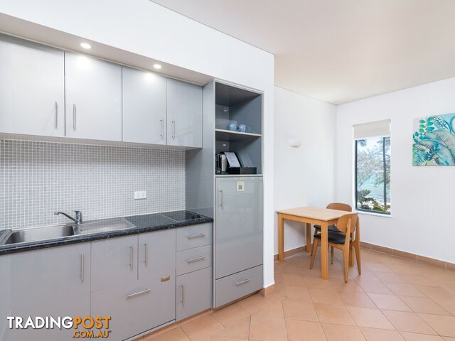 25 Peninsula/9-13 Esplanade PORT DOUGLAS QLD 4877