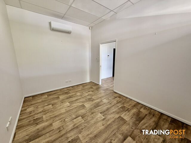 Shop 6B/63-71 Front Street MOSSMAN QLD 4873 - photo 4 of 10