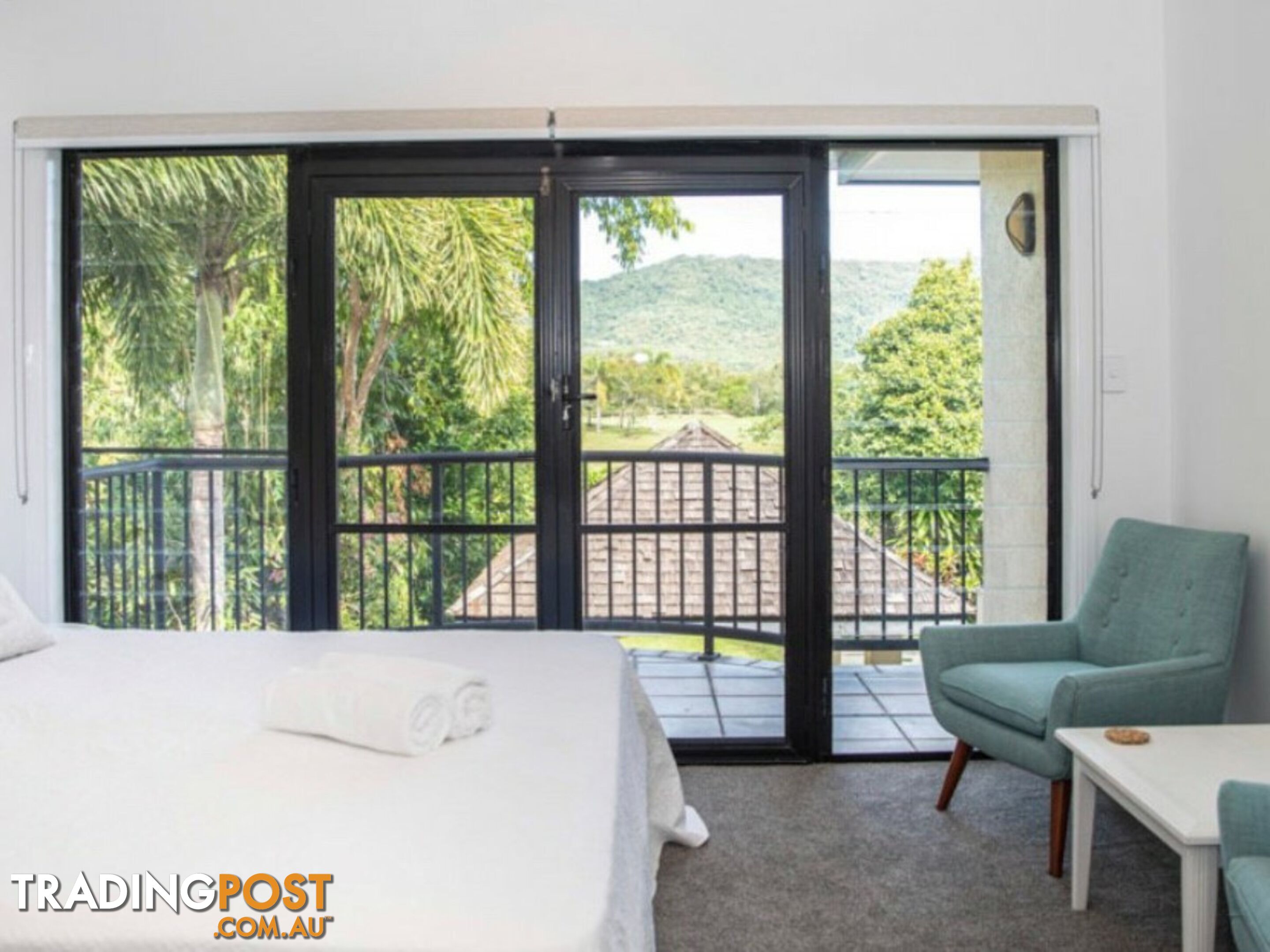 PORT DOUGLAS QLD 4877