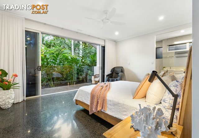 1/2-12 Reef Street PORT DOUGLAS QLD 4877