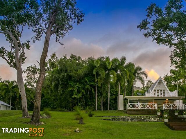 5146 Captain Cook Highway OAK BEACH QLD 4877