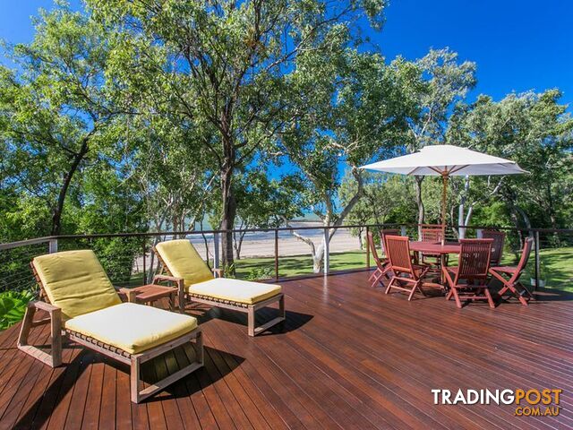 5146 Captain Cook Highway OAK BEACH QLD 4877