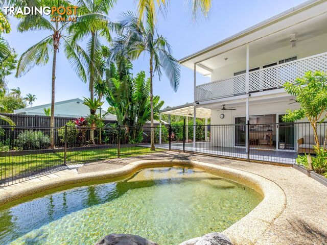 2/135 Davidson Street PORT DOUGLAS QLD 4877