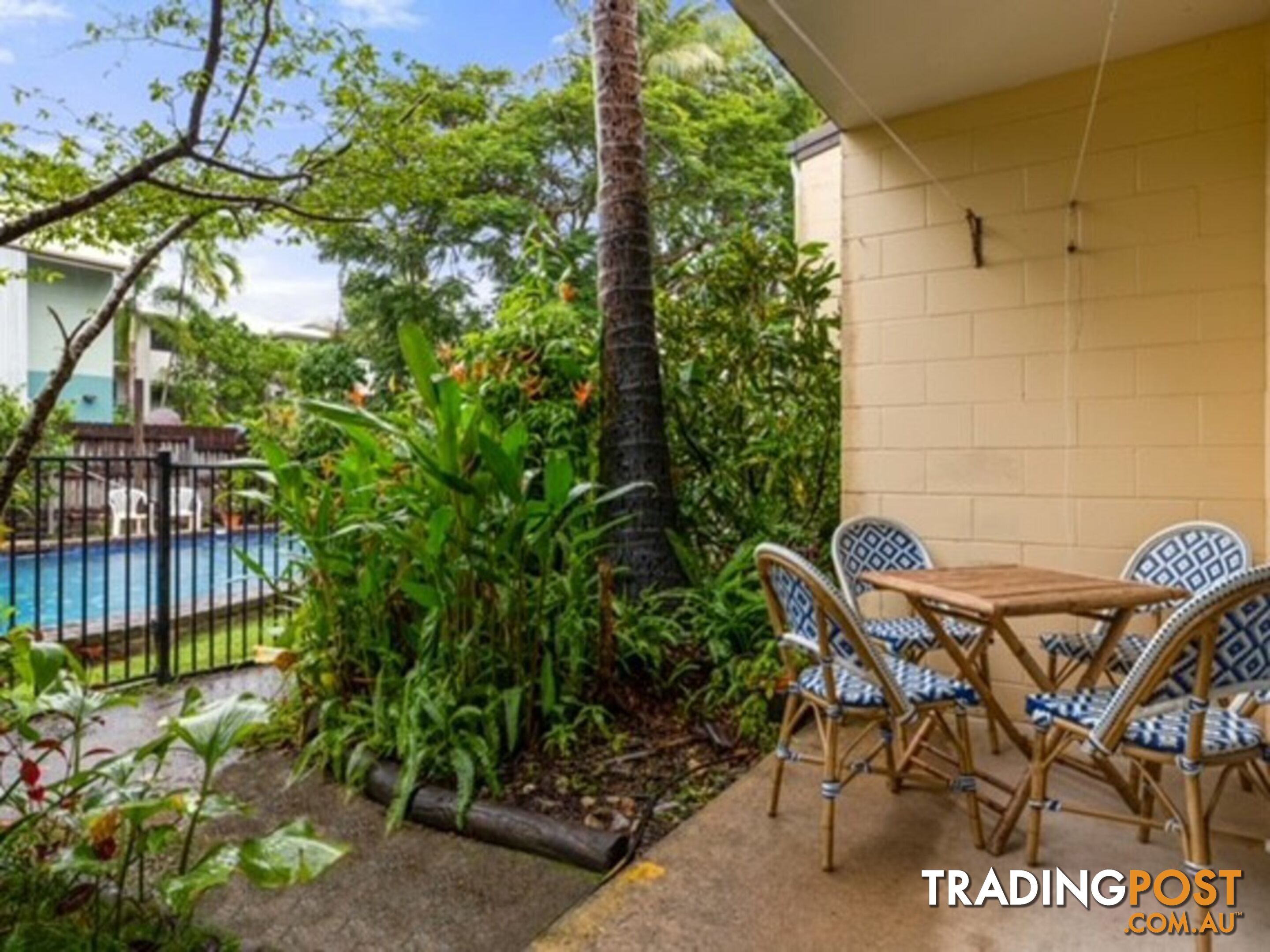 2/65 Davidson Street PORT DOUGLAS QLD 4877