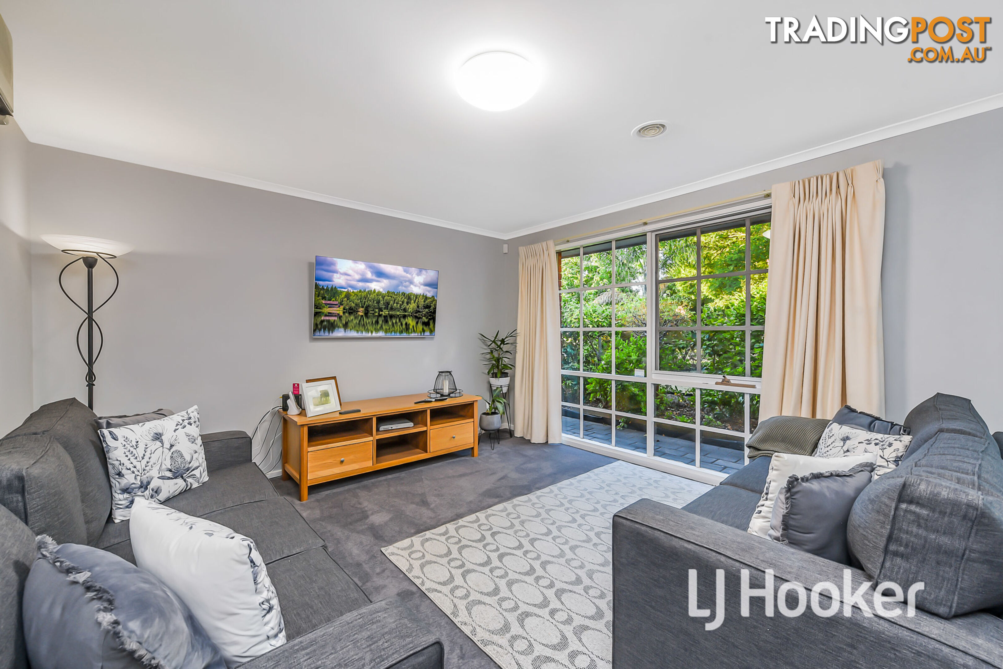 4 Aristotle Court NARRE WARREN VIC 3805