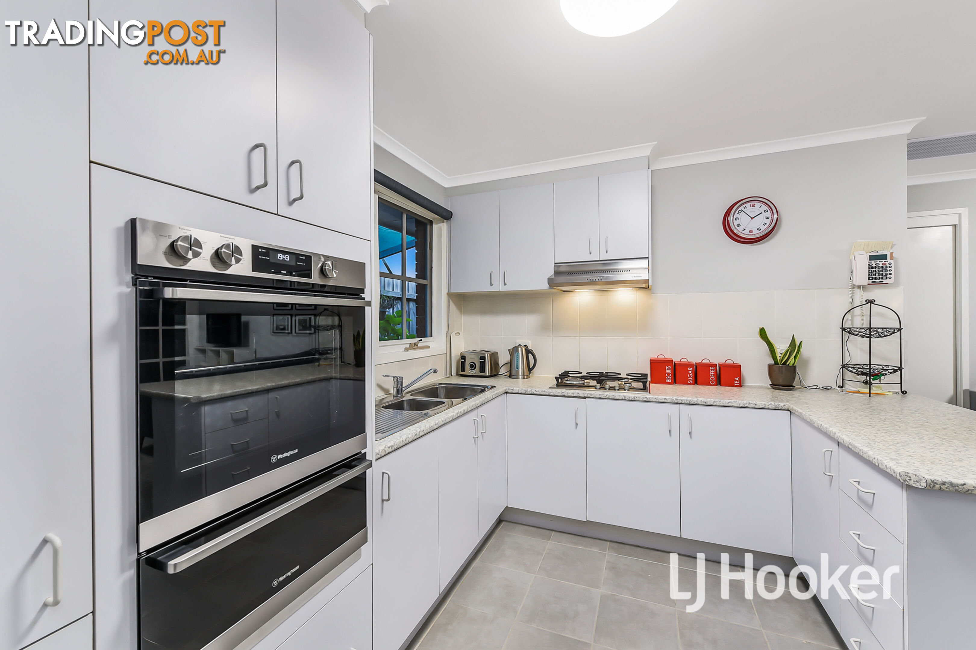 4 Aristotle Court NARRE WARREN VIC 3805