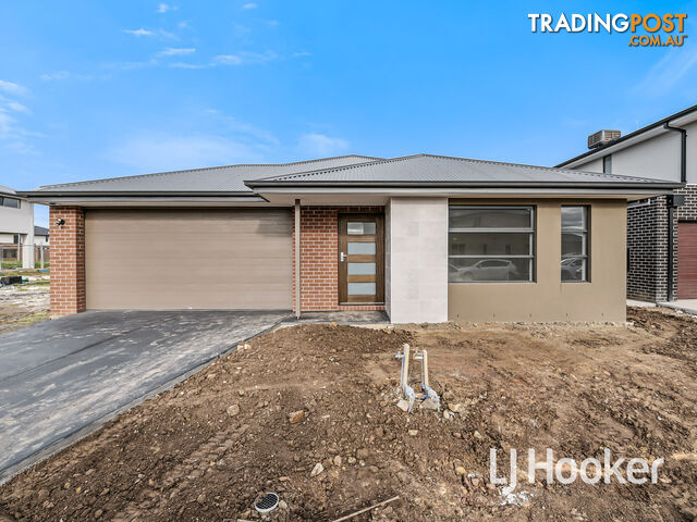5 Greybark Street CLYDE NORTH VIC 3978