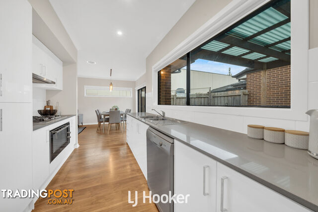 1/6 Railway Avenue BEACONSFIELD VIC 3807