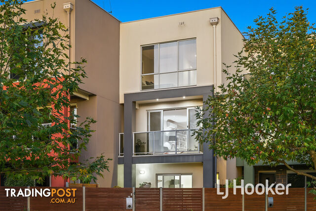 75 Lakeside Boulevard PAKENHAM VIC 3810