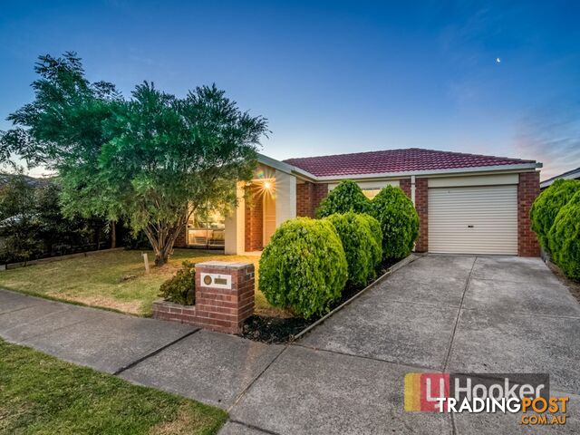 11 Chatswood Drive NARRE WARREN SOUTH VIC 3805