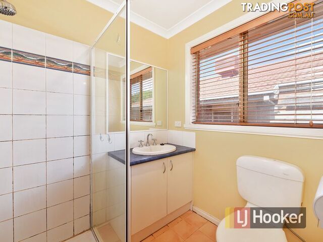 30 John Fisher Drive BERWICK VIC 3806