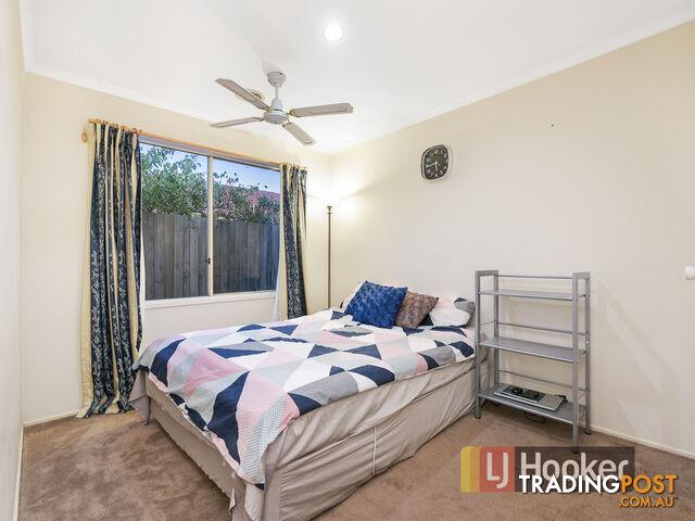 5 Lisburn Way BERWICK VIC 3806