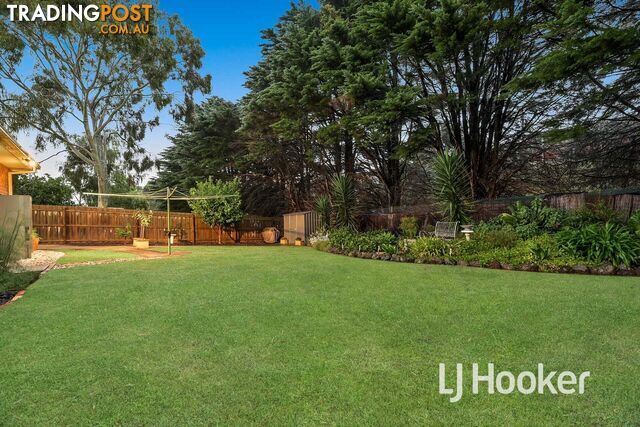 58 Collins Crescent BERWICK VIC 3806