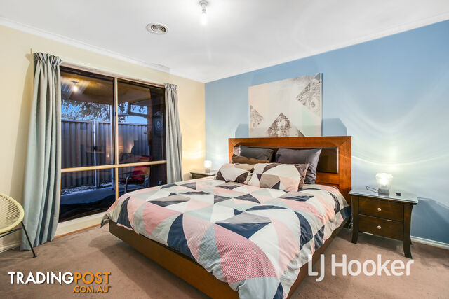 3B Hawker Gardens BERWICK VIC 3806