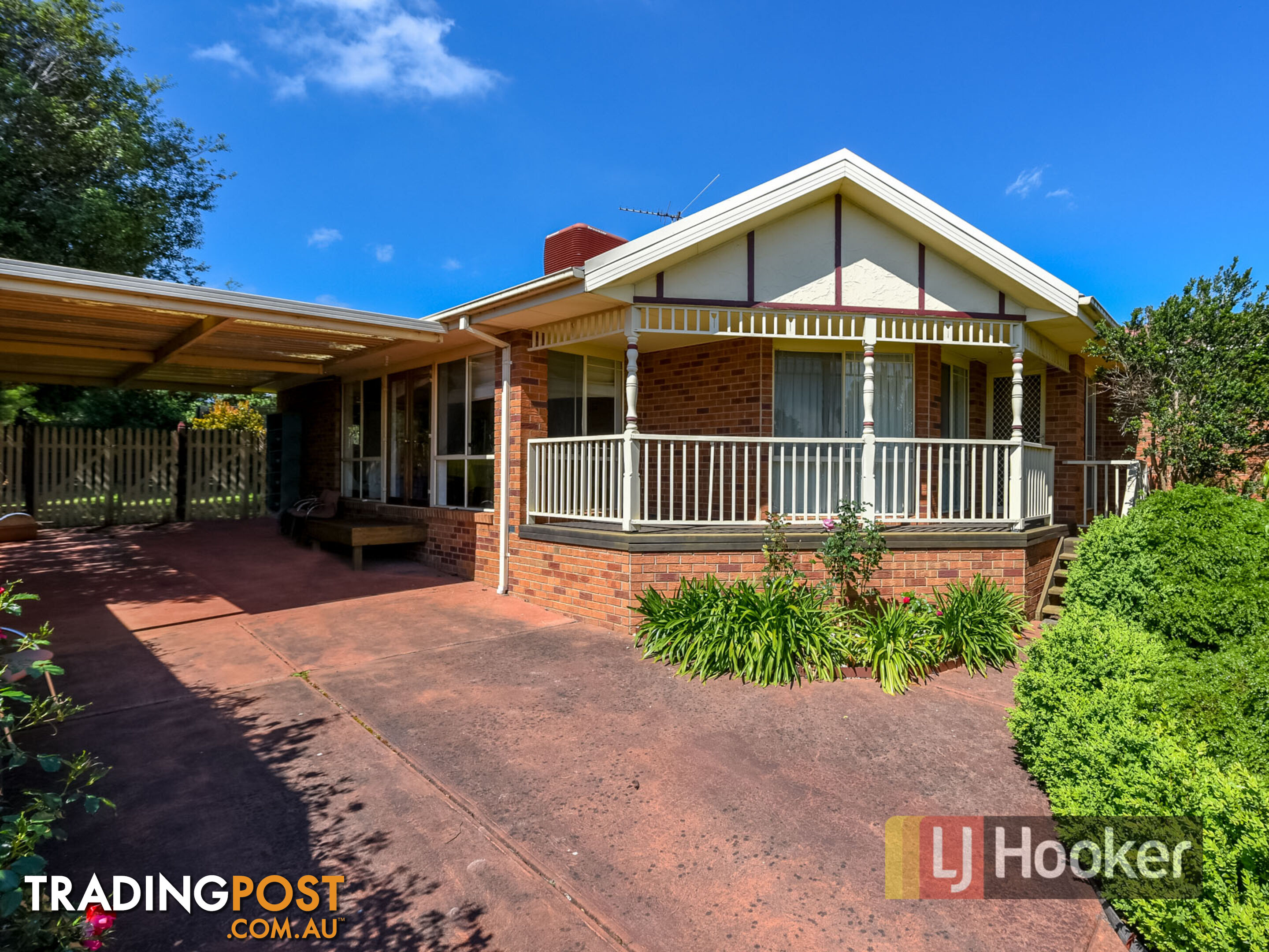 30 John Fisher Drive BERWICK VIC 3806