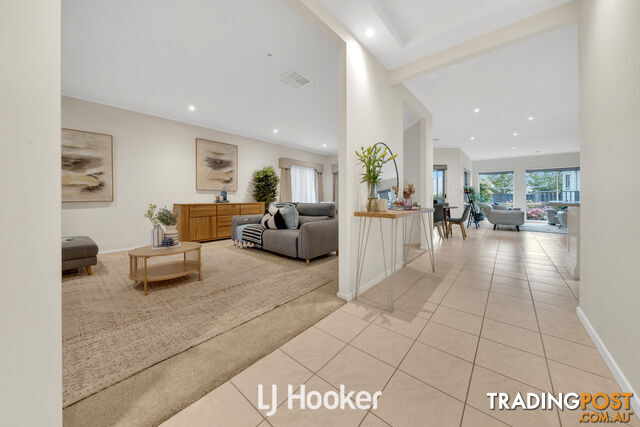 6 Loders Way BERWICK VIC 3806