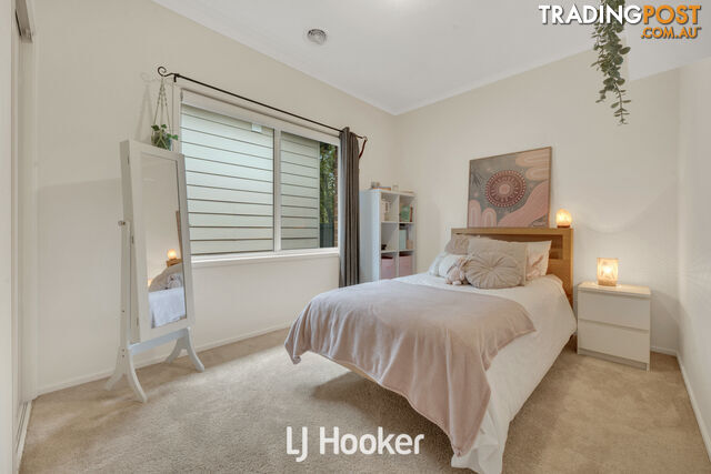 6 Loders Way BERWICK VIC 3806