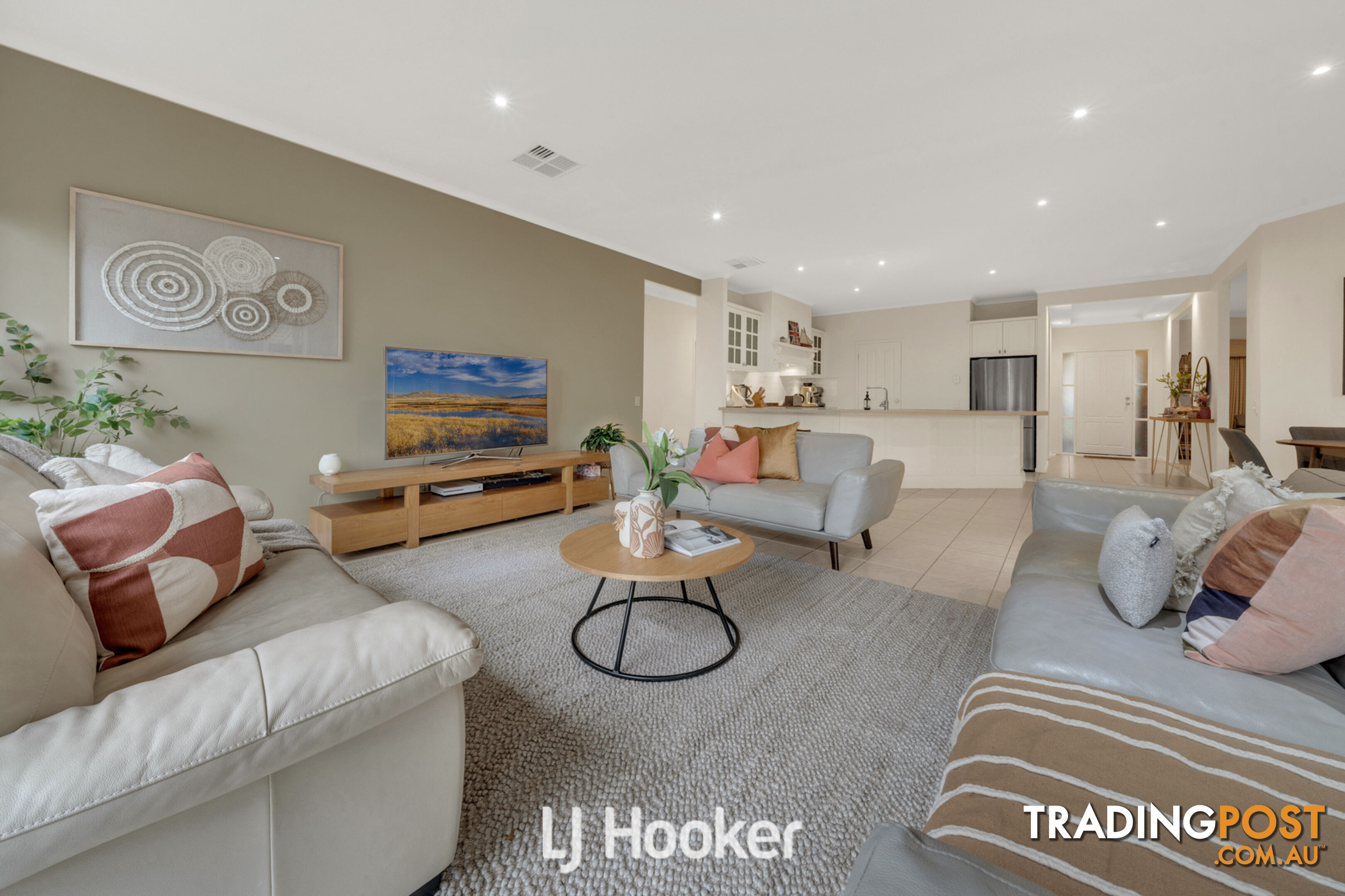 6 Loders Way BERWICK VIC 3806