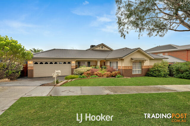 6 Loders Way BERWICK VIC 3806