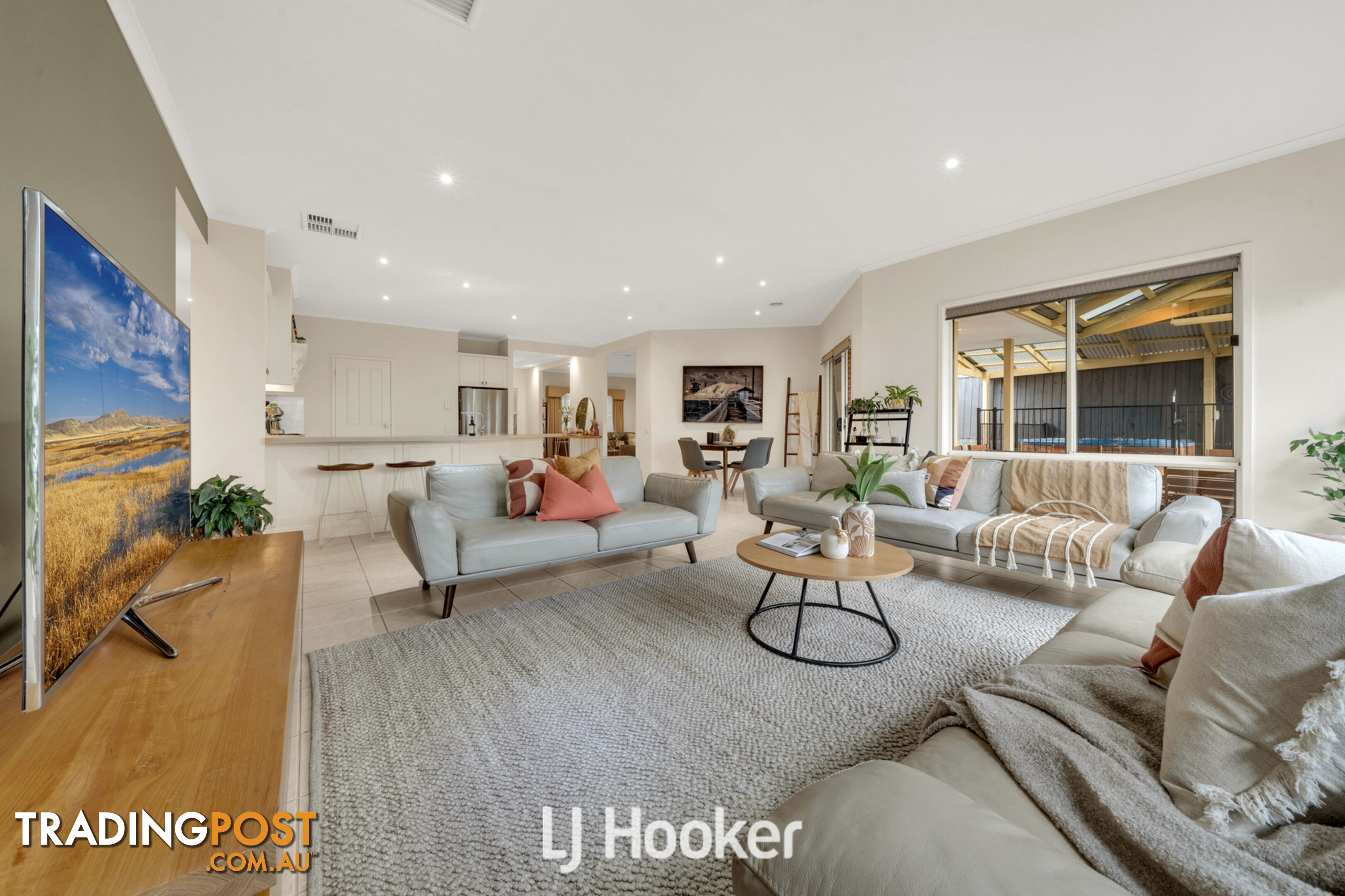 6 Loders Way BERWICK VIC 3806