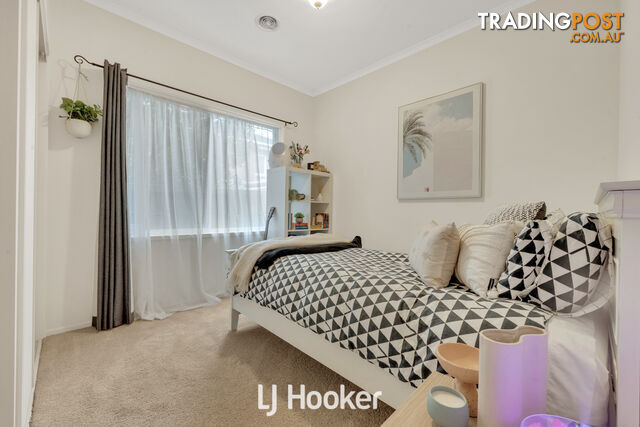 6 Loders Way BERWICK VIC 3806