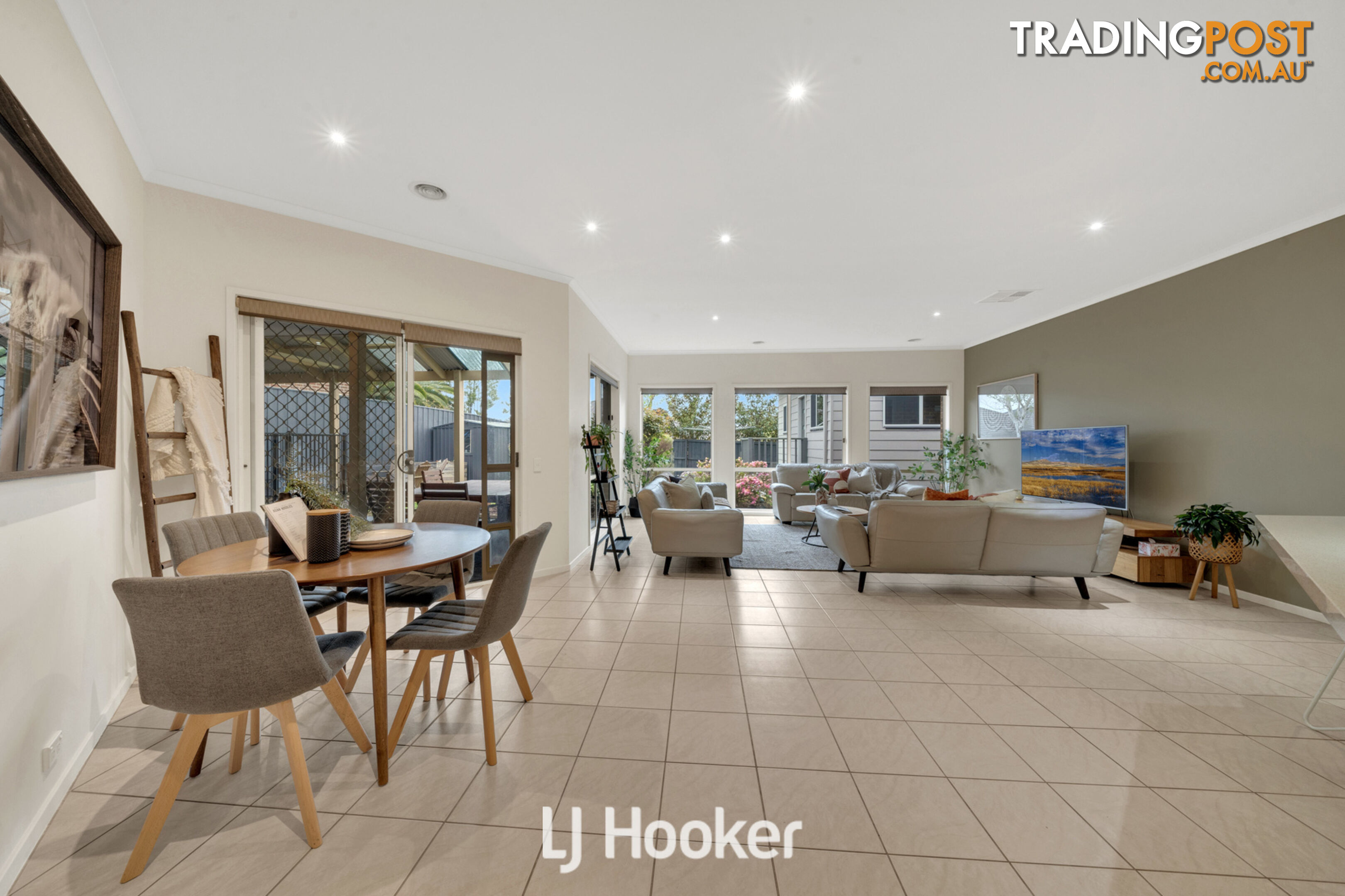 6 Loders Way BERWICK VIC 3806