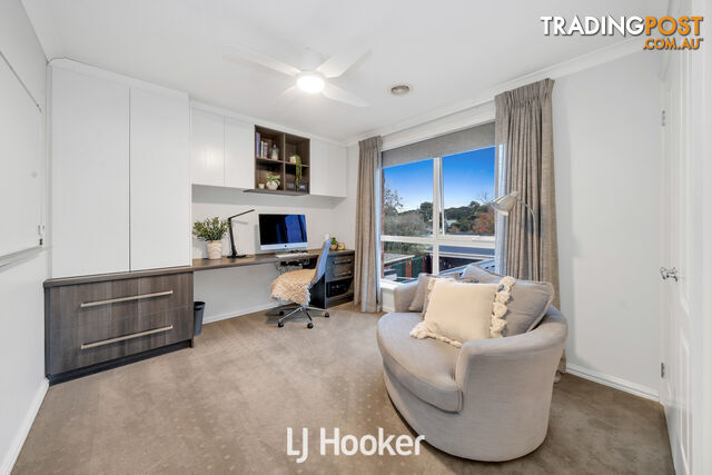 16 Mandurah Chase BERWICK VIC 3806