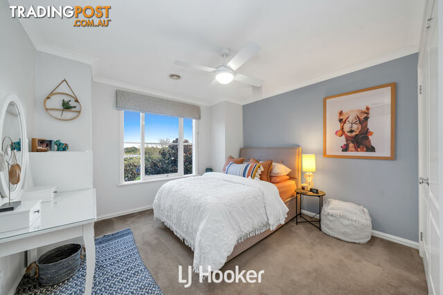 16 Mandurah Chase BERWICK VIC 3806