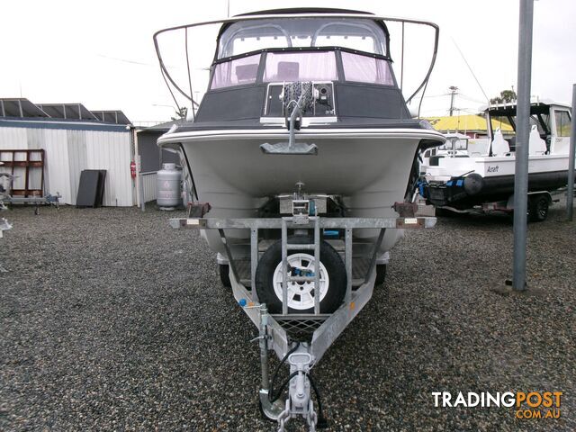 USED BRUCE HARRIS 560 SHARK CAT (2019 REBUILD) POWERED BY 2013 90HP 4 STROKE MERCURY OUTBOARDS ON A 2014 DUAL AXLE BEN CAMPBELL CUSTOM HD GALVANISED TRAILER - photo 5 of 28