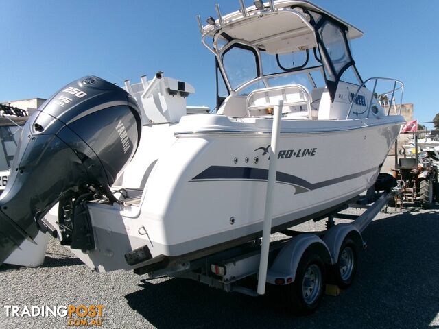 USED 2007 PROLINE - 23 EXPRESS WALK AROUND - POWERED BY A 2024 YAMAHA 250HP 4-STROKE WITH ONLY 199 HOURS - photo 4 of 40