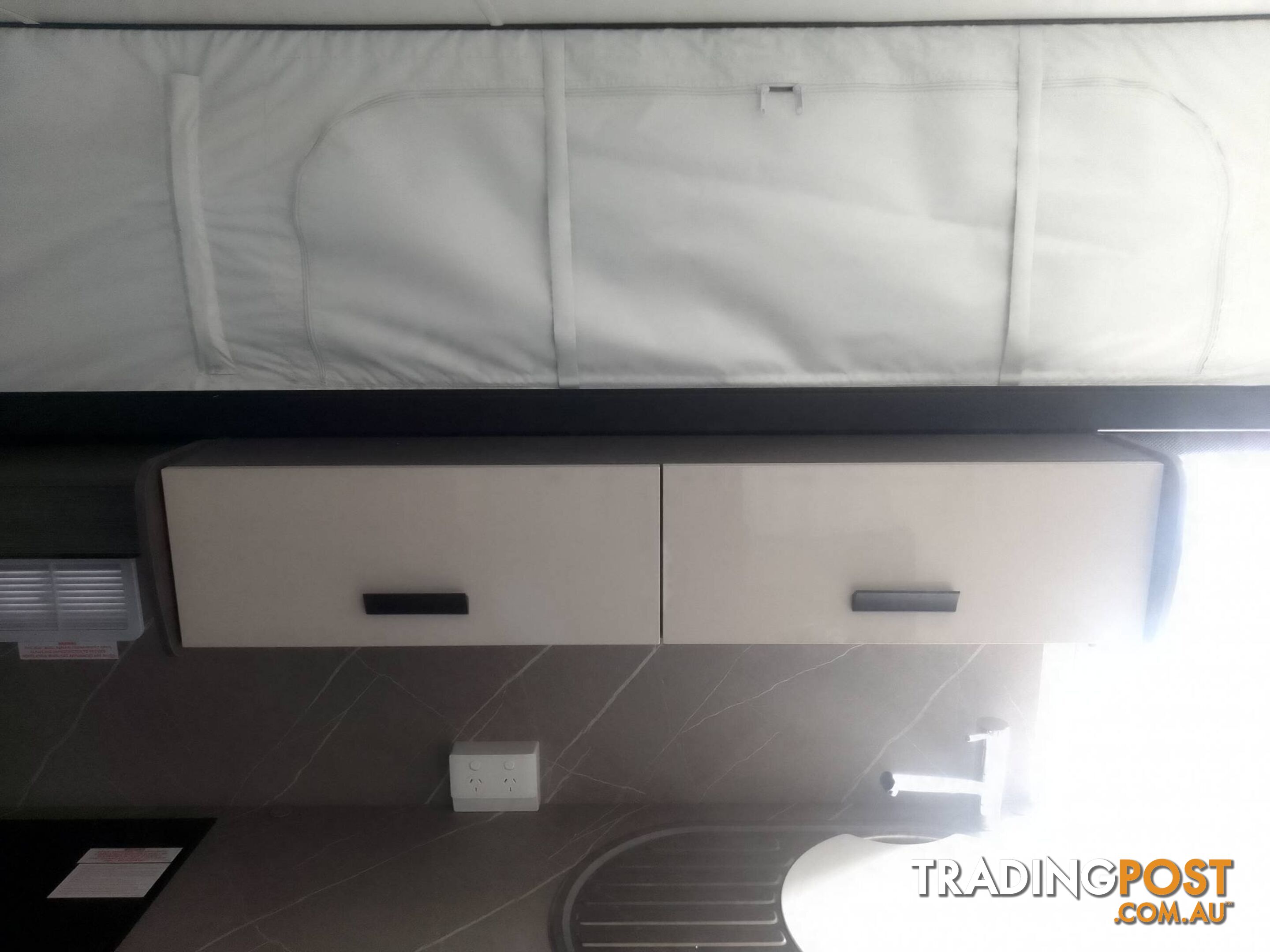 2022 JAYCO JOURNEY 16.67FT LUXURY POP-TOP TOURING CARAVAN