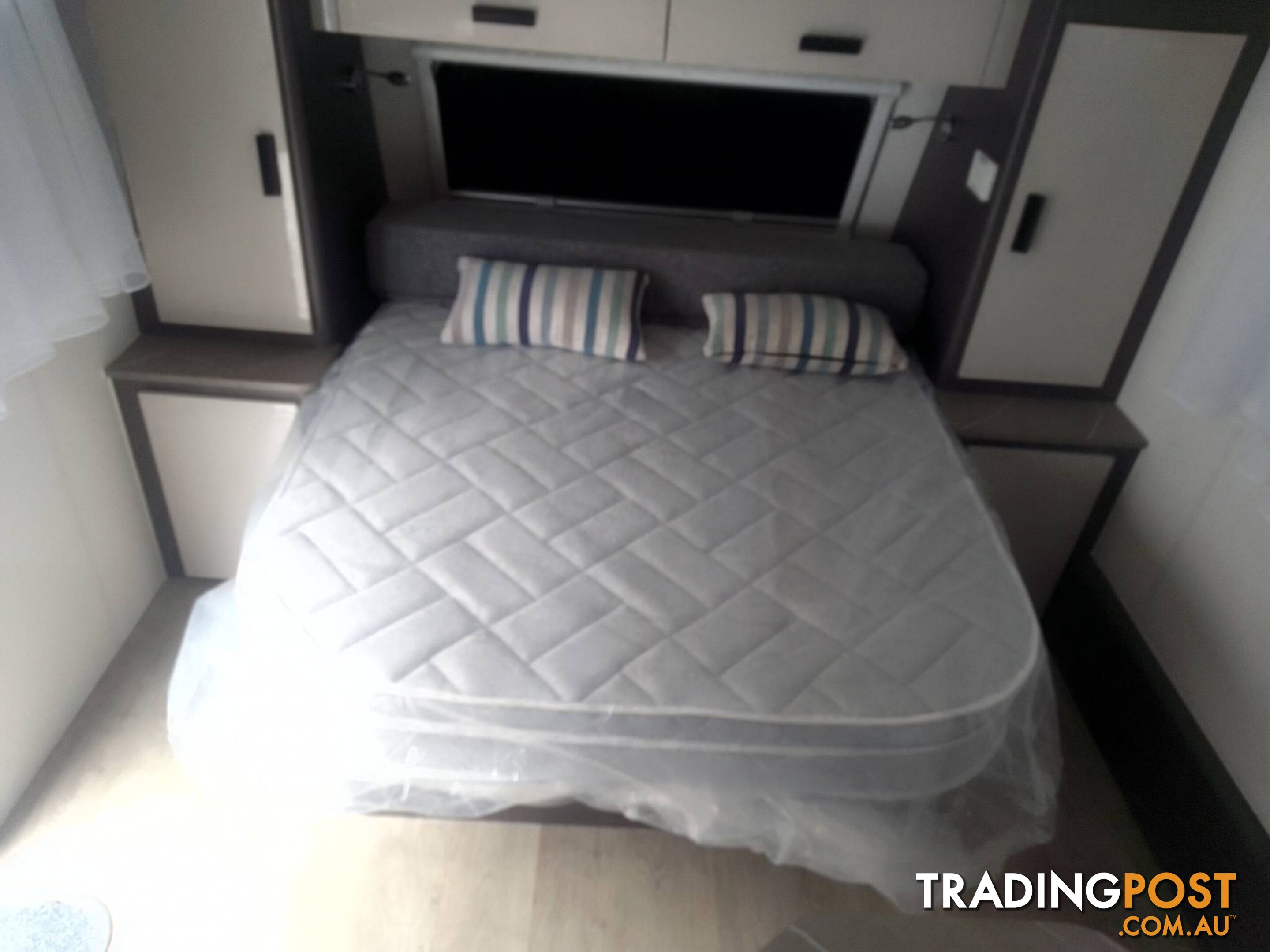 2022 JAYCO JOURNEY 16.67FT LUXURY POP-TOP TOURING CARAVAN