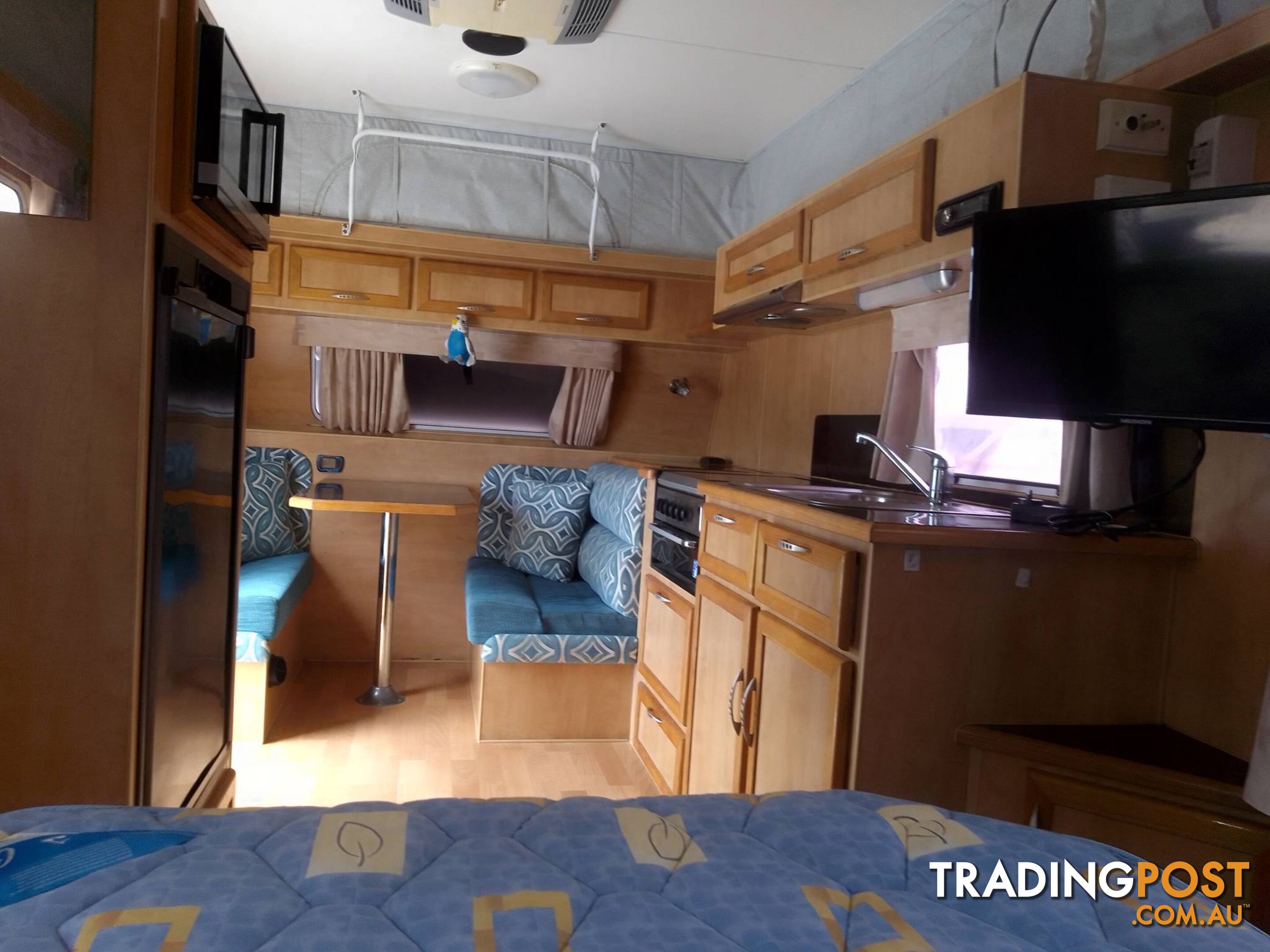 2009 BILLABONG BUDGEE 17.5FT TOURING CARAVAN