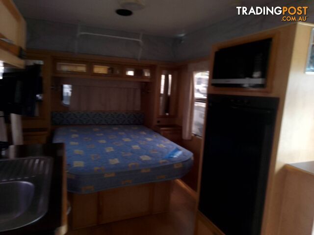 2009 BILLABONG BUDGEE 17.5FT TOURING CARAVAN