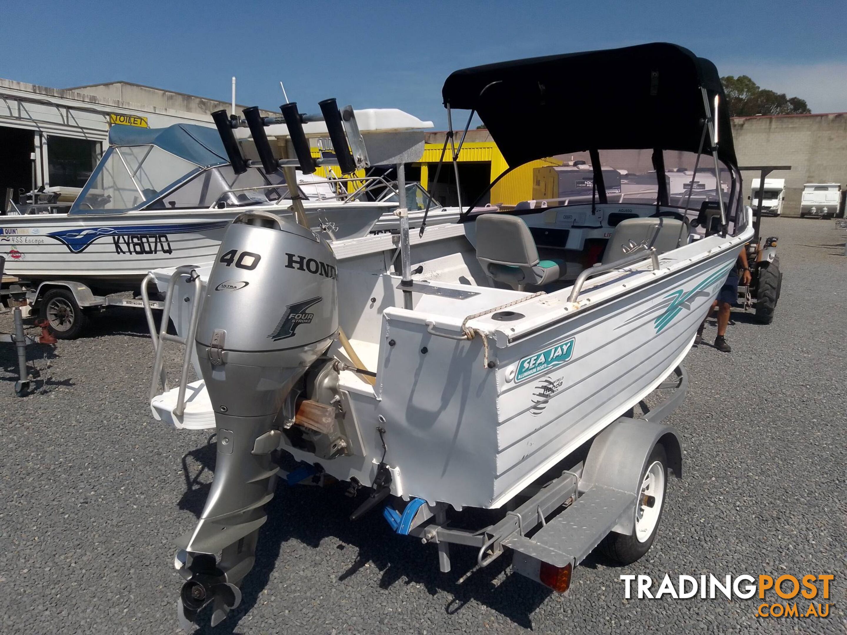 SEA JAY 435 CLASSIC 4.5M RUNABOUT-40HP HONDA 4 STROKE OUTBOARD AND TRAILER