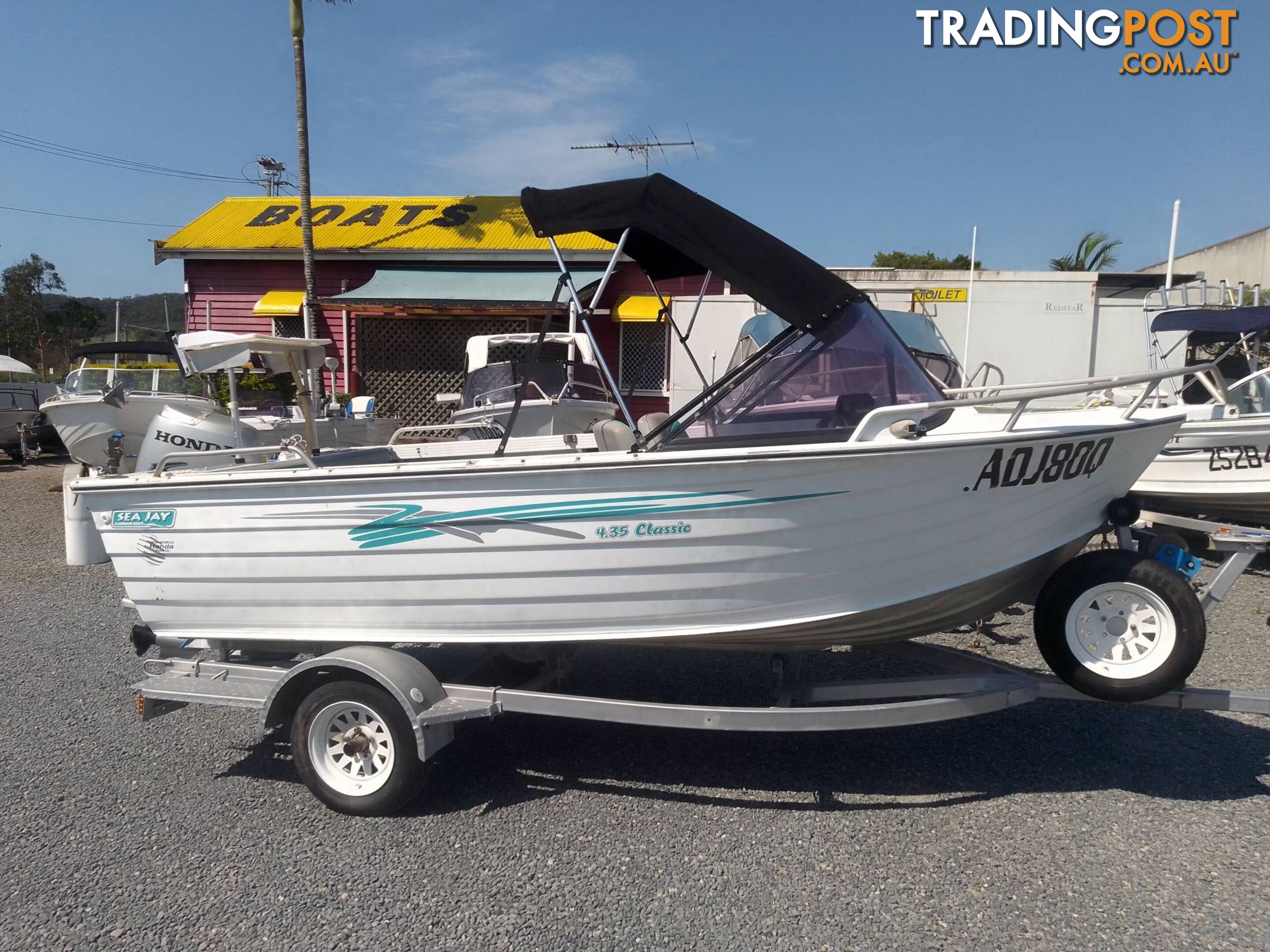 SEA JAY 435 CLASSIC 4.5M RUNABOUT-40HP HONDA 4 STROKE OUTBOARD AND TRAILER