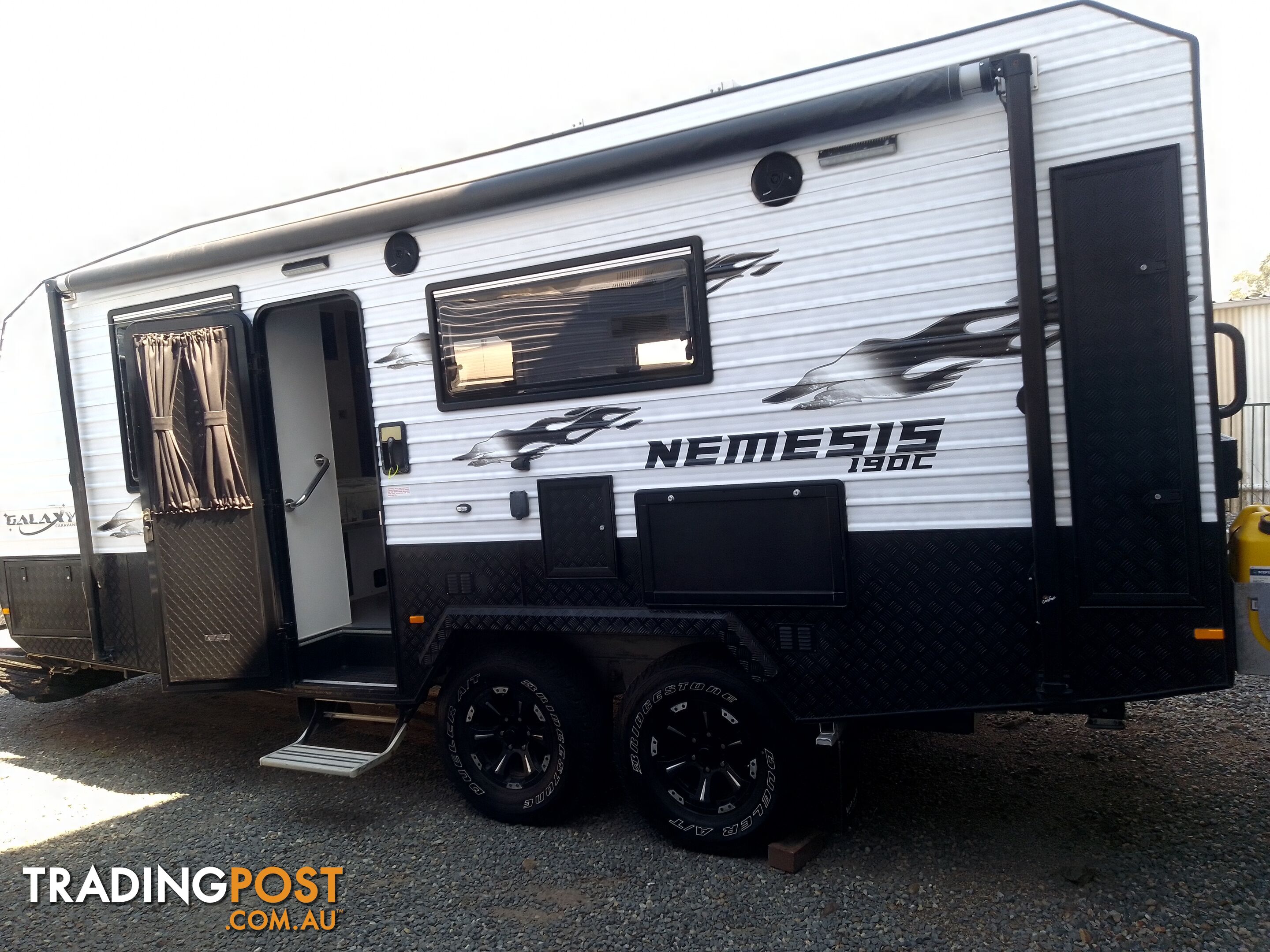 GALAXY NEMESIS 19FT LUXURY OFF-ROAD TOURING CARAVAN