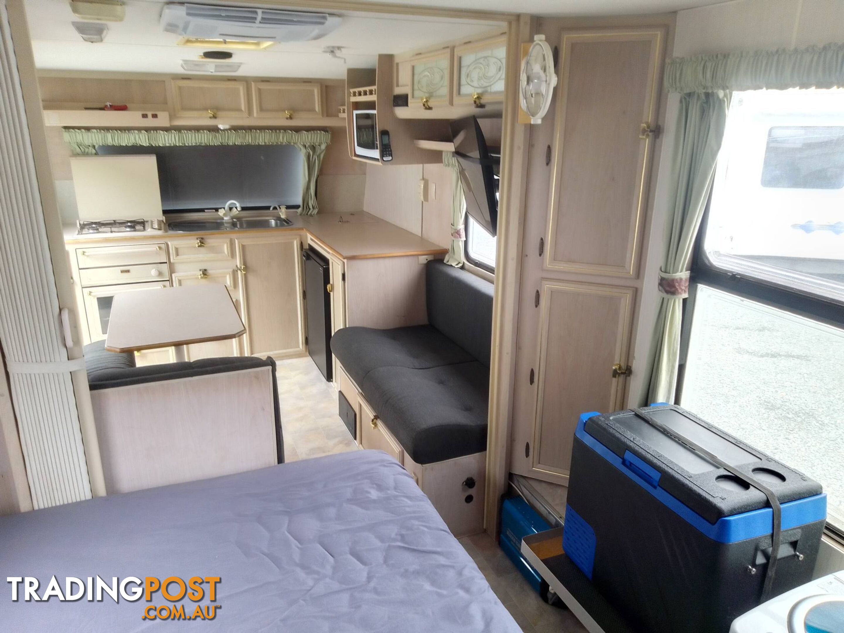 JAYCO WESTPORT 21FT TOURING CARAVAN