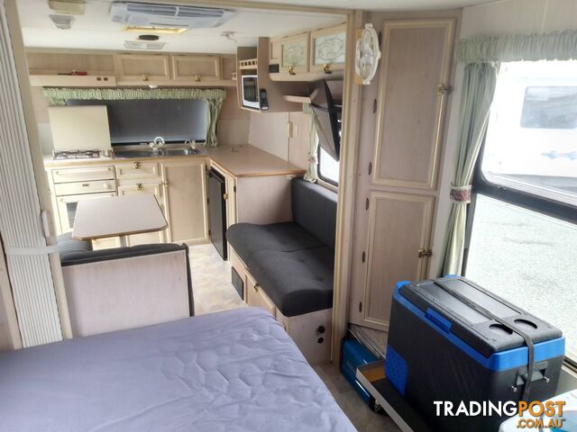 JAYCO WESTPORT 21FT TOURING CARAVAN