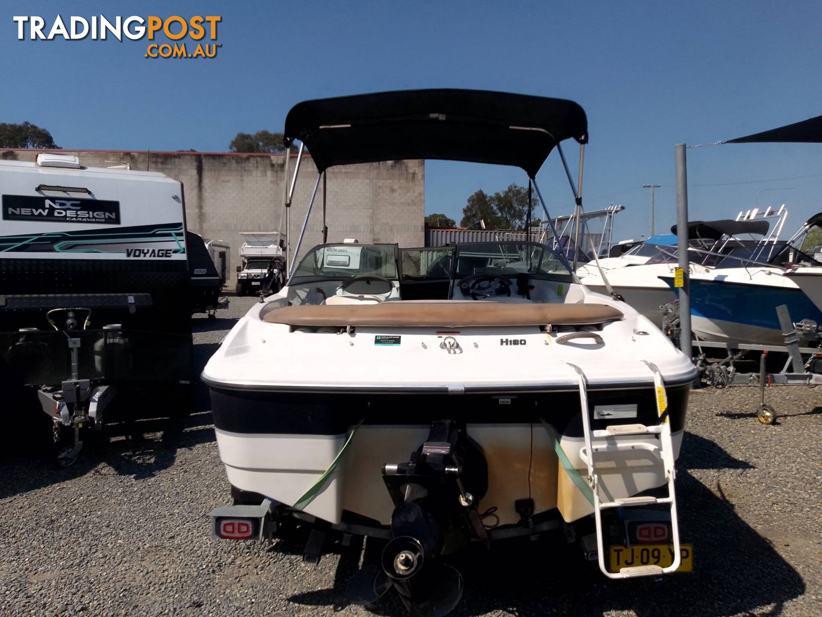 FOUR WINNS BOWRIDER 180 HORIZON-135HP MERCRUISER STERNDRIVE AND TRAILER