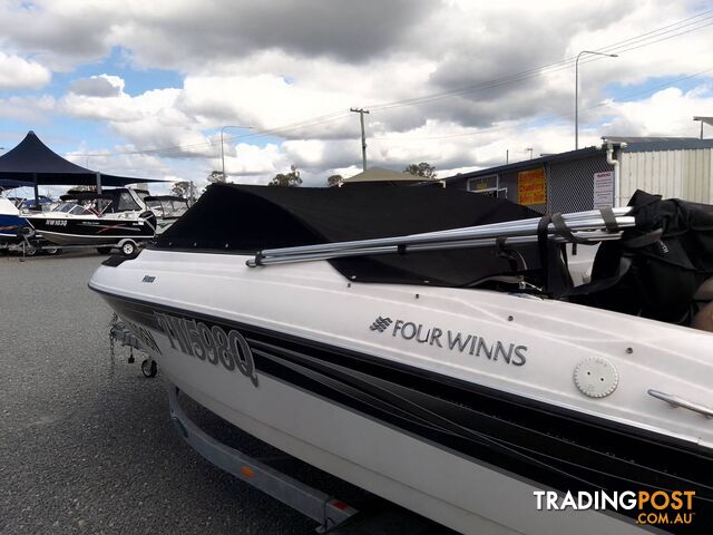 FOUR WINNS BOWRIDER 180 HORIZON-135HP MERCRUISER STERNDRIVE AND TRAILER