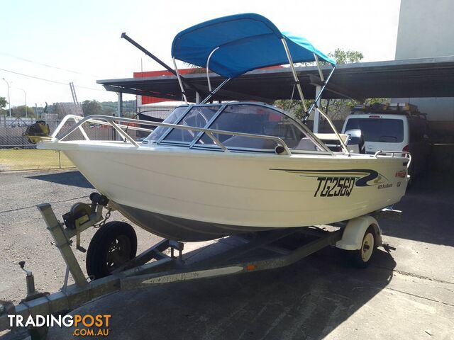 2005 STACER SUNMASTER RUNABOUT WITH 60HP MERCURY ENGINE AND TRAILER