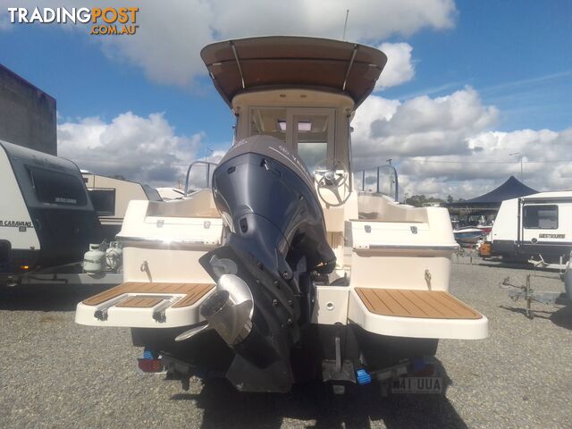 USED OCEANIA 23WA 7M 2015 HALFCABIN BOAT POWERED BY 4 STROKE 150HP YAMAHA - photo 3 of 21