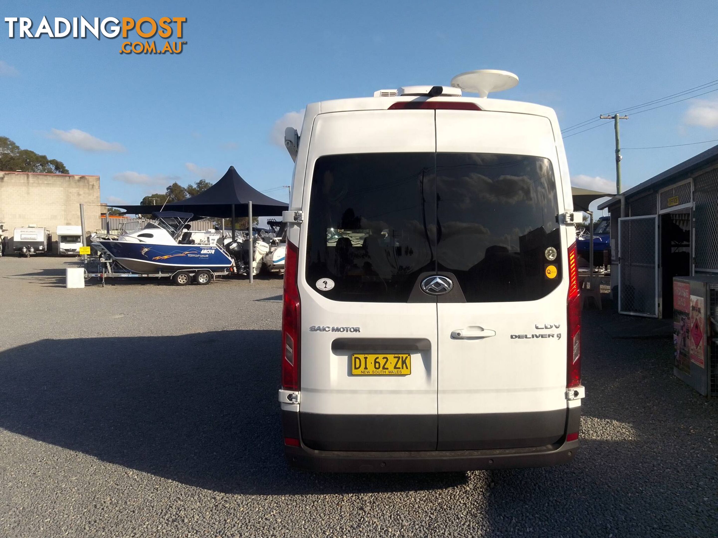 LDV TURBO DIESEL DELIVER 9 CUSTOMIZED CAMPERVAN