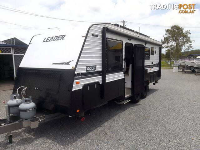 LEADER GOLD 23FT FAMILY BUNK TOURING CARAVAN