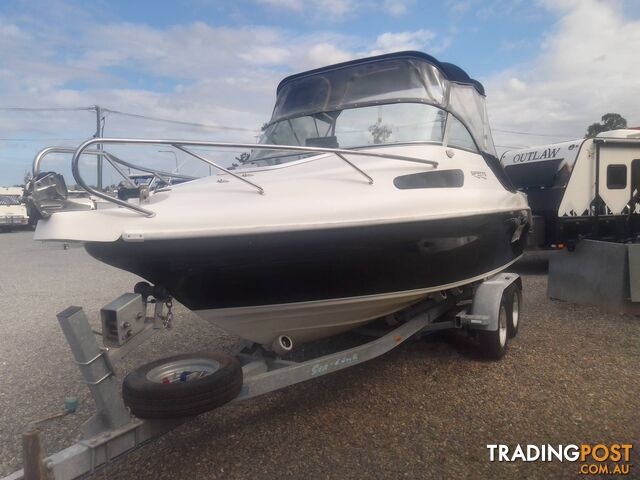USED 2014 BAYSPORT 585 SPORTS POWERED BY 2014 100HP 4 STROKE YAMAHA OUTBOARD ON A SEA-LINK DUAL AXLE GAL TRAILER - photo 4 of 15