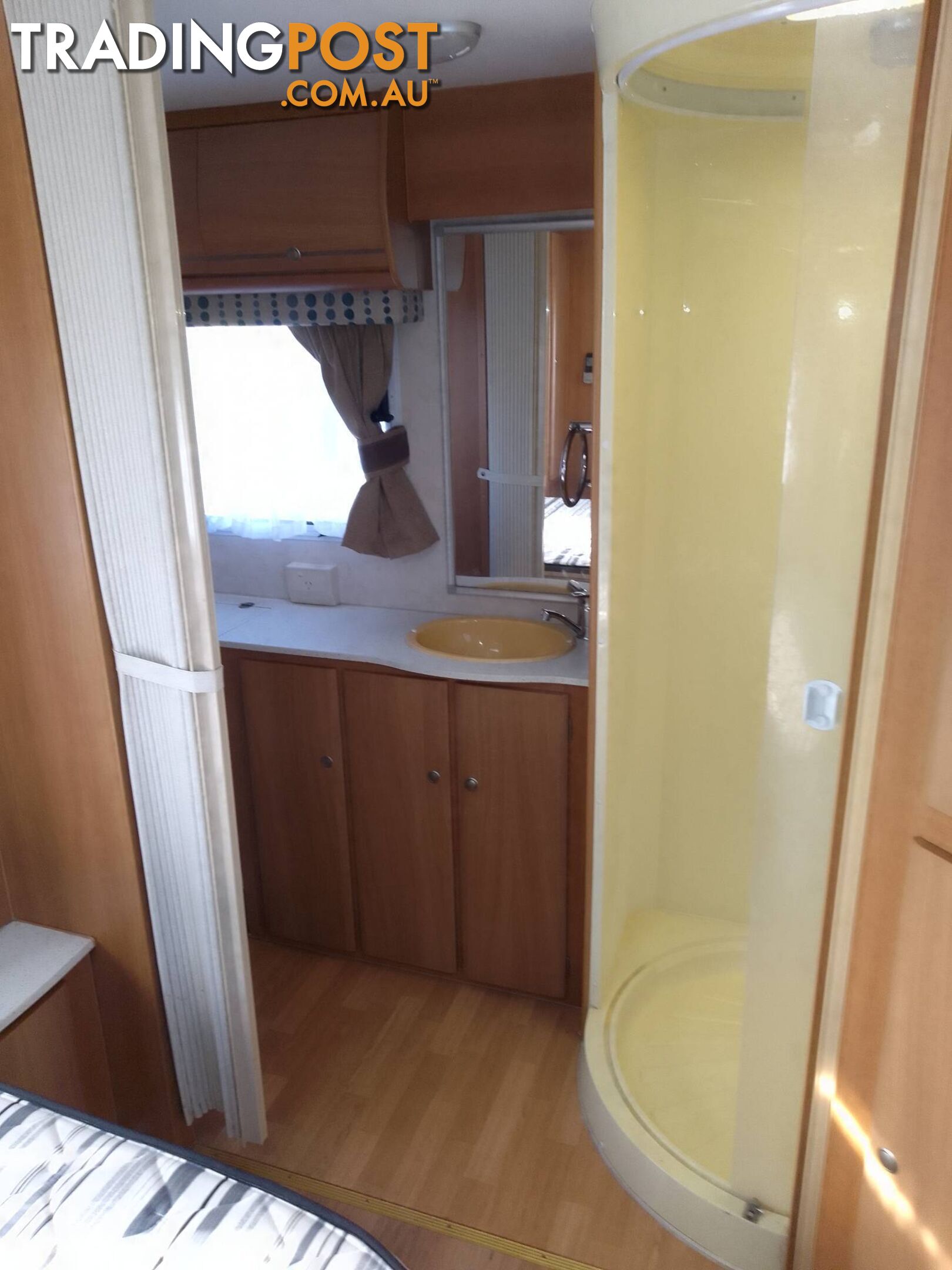 JAYCO STERLING 24FT SEMI OFF-ROAD  TOURING CARAVAN 